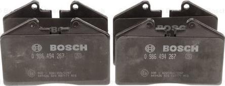 BOSCH 0 986 494 267 - Тормозные колодки, дисковые, комплект unicars.by