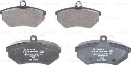 BOSCH 0 986 460 944 - Тормозные колодки, дисковые, комплект unicars.by