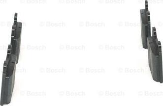 BOSCH 0 986 460 113 - Тормозные колодки, дисковые, комплект unicars.by