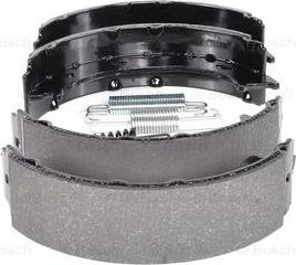 BOSCH 0 986 487 610 - Комплект тормозов, ручник, парковка unicars.by