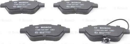 BOSCH 0 986 424 597 - Тормозные колодки, дисковые, комплект unicars.by