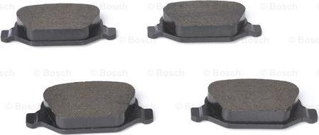 BOSCH 0 986 424 553 - Тормозные колодки, дисковые, комплект unicars.by