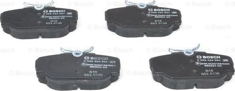 BOSCH 0 986 424 564 - Тормозные колодки, дисковые, комплект unicars.by