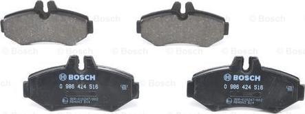 BOSCH 0 986 424 516 - Тормозные колодки, дисковые, комплект unicars.by