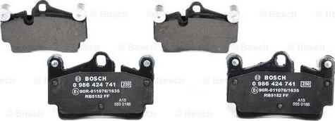 BOSCH 0 986 424 741 - Тормозные колодки, дисковые, комплект unicars.by