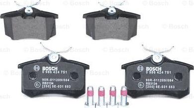 BOSCH 0 986 424 751 - Тормозные колодки, дисковые, комплект unicars.by