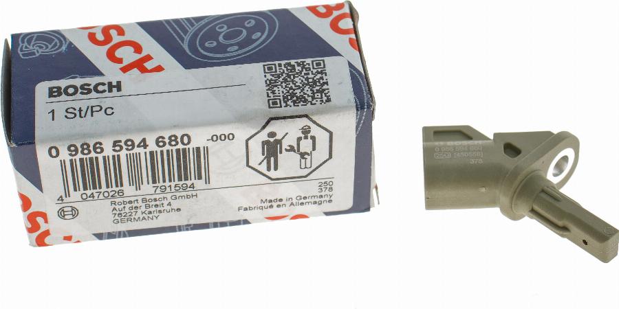 BOSCH 0 986 594 680 - Датчик ABS, частота вращения колеса unicars.by