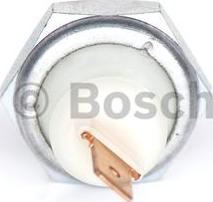 BOSCH 0 986 345 008 - Датчик, давление масла unicars.by