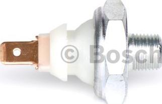 BOSCH 0 986 345 008 - Датчик, давление масла unicars.by