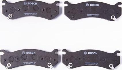 BOSCH 0 986 BB0 546 - Тормозные колодки, дисковые, комплект unicars.by