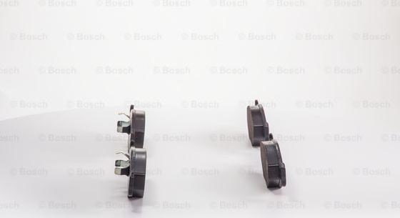 BOSCH 0 986 BB0 261 - Тормозные колодки, дисковые, комплект unicars.by