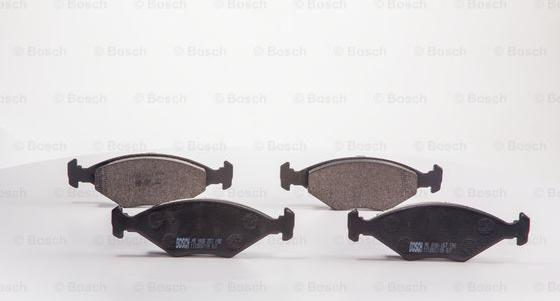 BOSCH 0 986 BB0 261 - Тормозные колодки, дисковые, комплект unicars.by