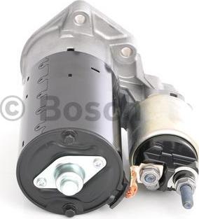 BOSCH 0 001 137 003 - Стартер unicars.by