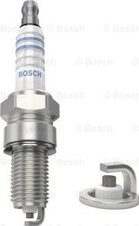 BOSCH 0 241 145 504 - Свеча зажигания unicars.by