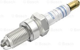 BOSCH 0 241 145 501 - Свеча зажигания unicars.by