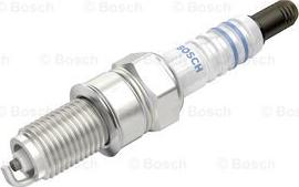 BOSCH 0 241 140 500 - Свеча зажигания unicars.by