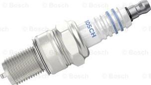 BOSCH 0 241 247 500 - Свеча зажигания unicars.by