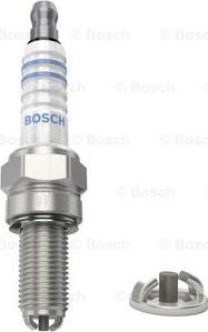 BOSCH 0 242 074 500 - Свеча зажигания unicars.by