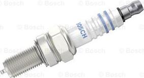 BOSCH 0 242 068 500 - Свеча зажигания unicars.by