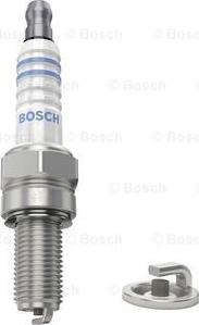 BOSCH 0 242 068 500 - Свеча зажигания unicars.by