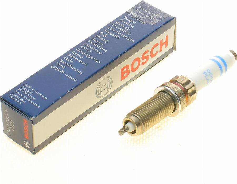 BOSCH 0 242 145 555 - Свеча зажигания unicars.by