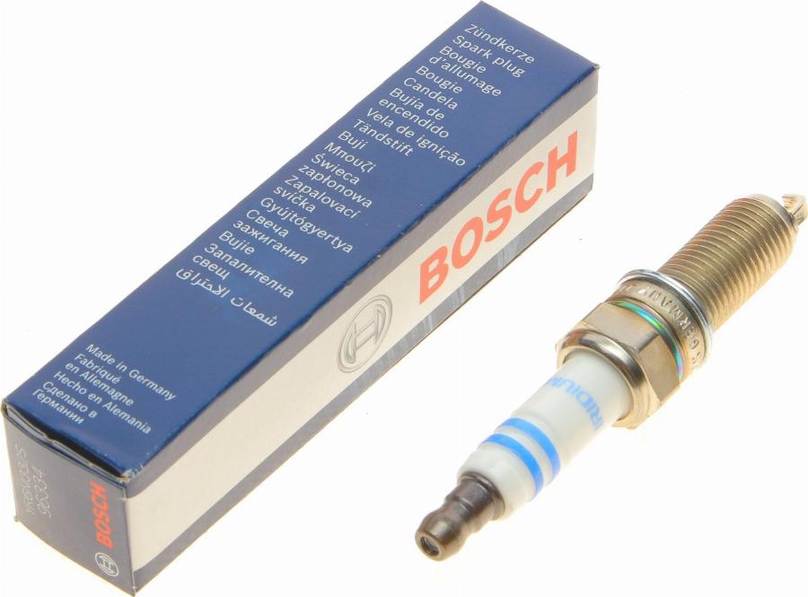 BOSCH 0 242 140 515 - Свеча зажигания unicars.by