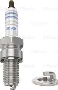 BOSCH 0 242 160 501 - Свеча зажигания unicars.by