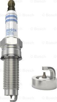 BOSCH 0 242 135 559 - Свеча зажигания unicars.by