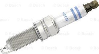 BOSCH 0 242 135 555 - Свеча зажигания unicars.by