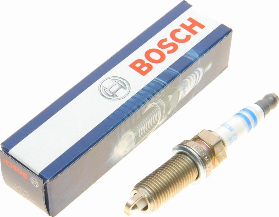 BOSCH 0 242 135 553 - Свеча зажигания unicars.by