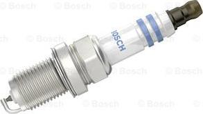 BOSCH 0 242 240 653 - Свеча зажигания unicars.by