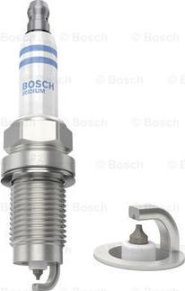 BOSCH 0 242 240 665 - Свеча зажигания unicars.by