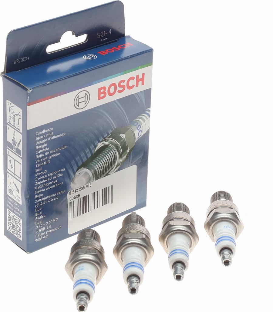 BOSCH 0 242 235 915 - Свеча зажигания unicars.by