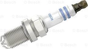 BOSCH 0 242 235 981 - Свеча зажигания unicars.by