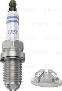 BOSCH 0 242 235 981 - Свеча зажигания unicars.by