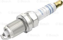 BOSCH 0 242 235 588 - Свеча зажигания unicars.by