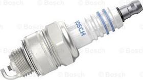 BOSCH 0 242 235 665 - Свеча зажигания unicars.by