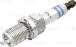 BOSCH 0 242 236 596 - Свеча зажигания unicars.by