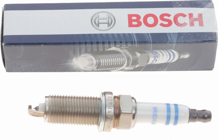 BOSCH 0 242 236 655 - Свеча зажигания unicars.by