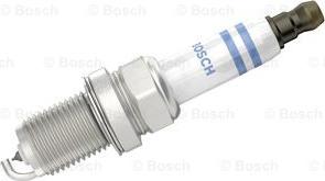 BOSCH 0 242 236 668 - Свеча зажигания unicars.by