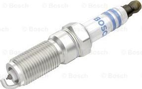 BOSCH 0 242 236 679 - Свеча зажигания unicars.by