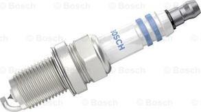 BOSCH 0 242 236 618 - Свеча зажигания unicars.by