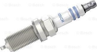 BOSCH 0 242 230 584 - Свеча зажигания unicars.by