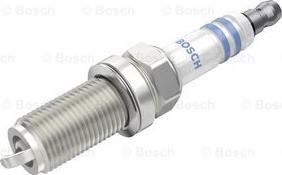 BOSCH 0 242 230 533 - Свеча зажигания unicars.by