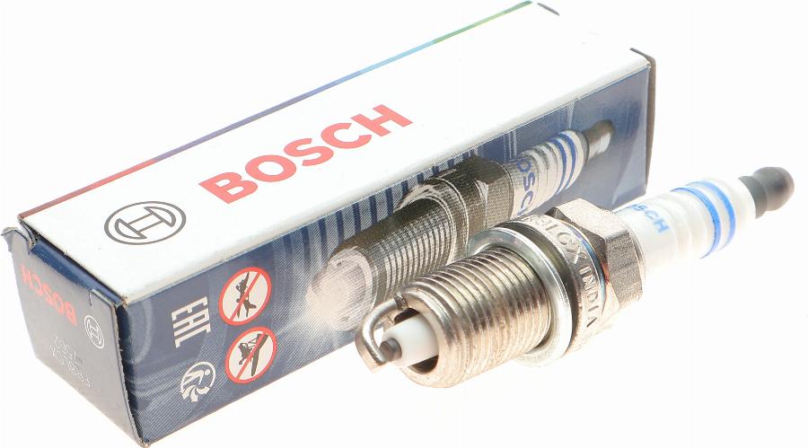 BOSCH 0 242 229 576 - Свеча зажигания unicars.by