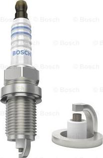 BOSCH 0 242 229 576 - Свеча зажигания unicars.by