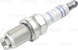 BOSCH 0 242 229 628 - Свеча зажигания unicars.by