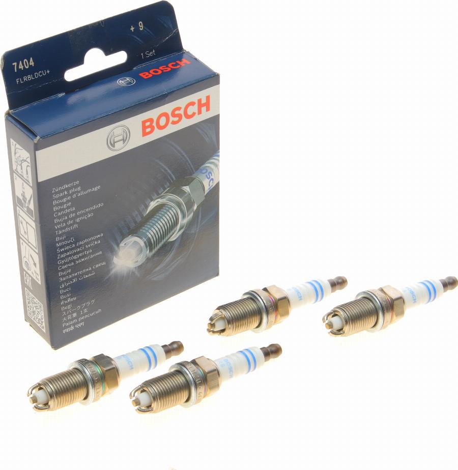 BOSCH 0 242 229 878 - Свеча зажигания unicars.by