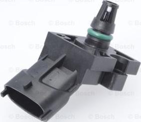 BOSCH 0 261 230 295 - Датчик, температура впускаемого воздуха unicars.by