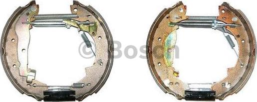 BOSCH 0 204 114 529 - Комплект тормозных колодок, барабанные unicars.by